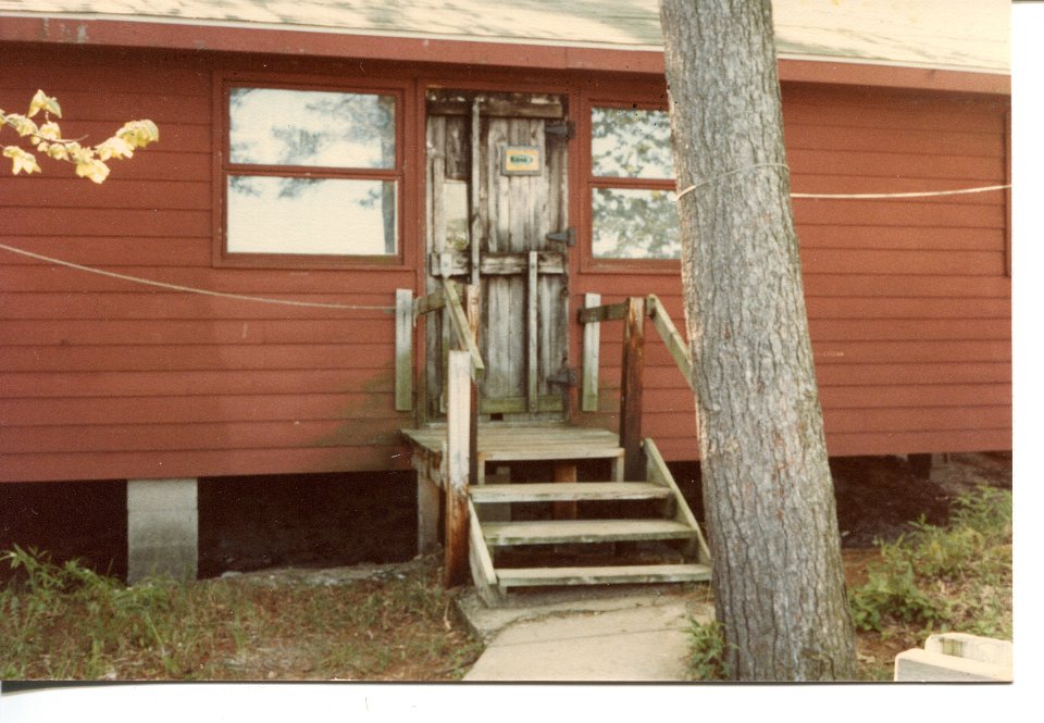 Wewtminister Woods Cabins - 1984 Rose 1